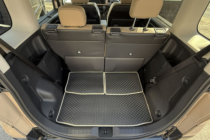 三菱 デリカミニ 新型 超新型 フルモデルチェンジ デリ丸 社外品 フロアマット ラゲッジマット トランクマット 汚れ防止 カスタム パーツ ドレスアップ 便利グッズ