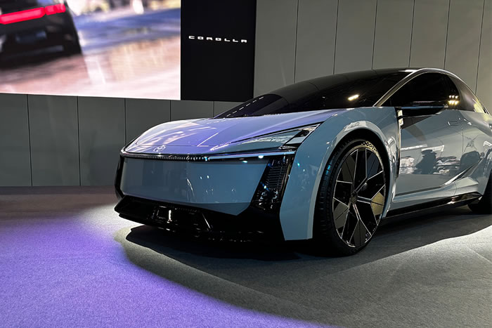 大阪モーターショー 大阪モビリティーショー ジャパンモビリティショー 2025 Japan Mobility Show トヨタ TOYOTA 新型 カローラ