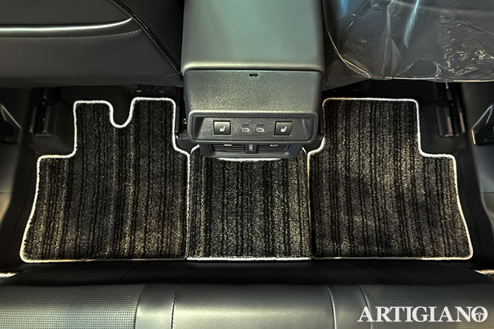 新型RAV4 RAV4 60系 Z ハイブリッド アドベンチャー フルモデルチェンジ 車種専用設計 フロアマット 社外品 ラゲッジマット トランク 荷室 積載 汚れ 傷 キズ 保護 カバー 高級 ラバー 防水 車内 保護 マット 内装 カスタム アウトドア キャンプ