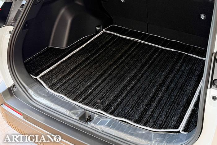 新型RAV4 RAV4 60系 Z ハイブリッド アドベンチャー フルモデルチェンジ 車種専用設計 フロアマット 社外品 ラゲッジマット トランク 荷室 積載 汚れ 傷 キズ 保護 カバー 高級 ラバー 防水 車内 保護 マット 内装 カスタム アウトドア キャンプ