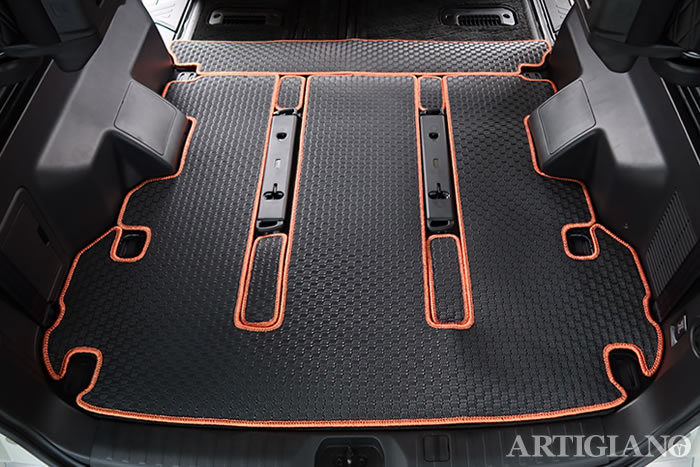 新型デリカD5 D:5 デリカD5 新型デリカ マイナーチェンジ 2026 1月 フロアマット ラゲッジマット 車種専用設計 アルティジャーノ G パワーパッケージ P M アーバンギア ブラックエディション シャモニー ジャスパー 寒冷地 デリ丸 汚れ防止 キズ 傷 保護 カバー 敷く 運転席 ロングラゲッジマット ステップ ドアポケット