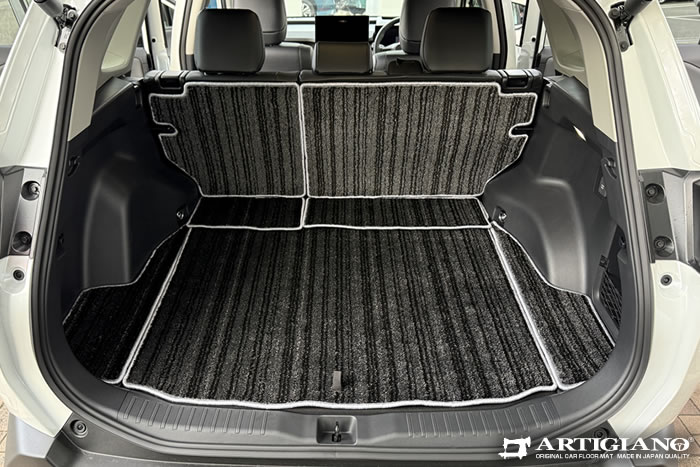 新型RAV4 RAV4 60系 Z ハイブリッド アドベンチャー プラグインハイブリッド PHEV GRSPORT GRスポーツ フルモデルチェンジ 車種専用設計 フロアマット 社外品 ラゲッジマット トランク 荷室 積載 汚れ 傷 キズ 保護 カバー 高級 ラバー 防水 車内 保護 マット 内装 カスタム アウトドア キャンプ