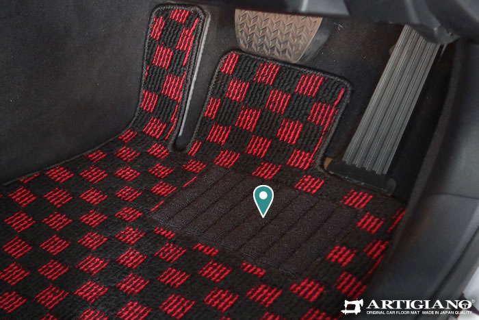 2026年1月ビッグマイナーチェンジに対応したレクサスIS30系専用フロアマット・ラゲッジマットを発売。