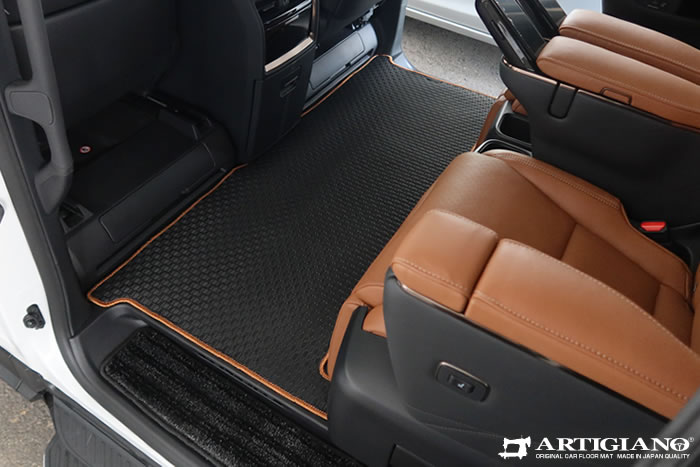 40ヴェルファイアのエグゼクティブラウンジにラバー製のラグマットを装着